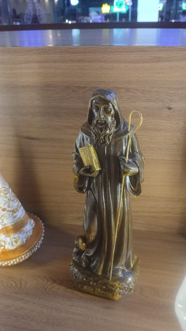 Santos Gesso Sagrada Familia Gesso Branco Dourado Unico - Santos de Gesso