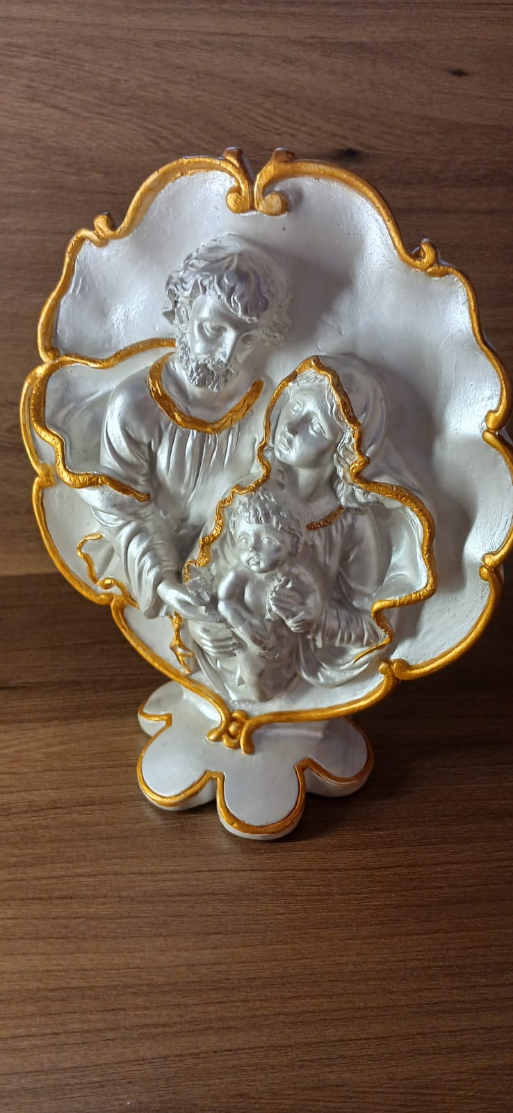 Santos Gesso Sagrada Familia Medalha Branco Dourado Unico - Santos de Gesso